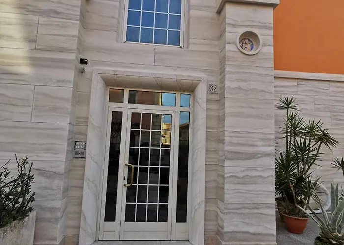 Romyhome ! Monte Mario Train Station - Gemelli Apartment *