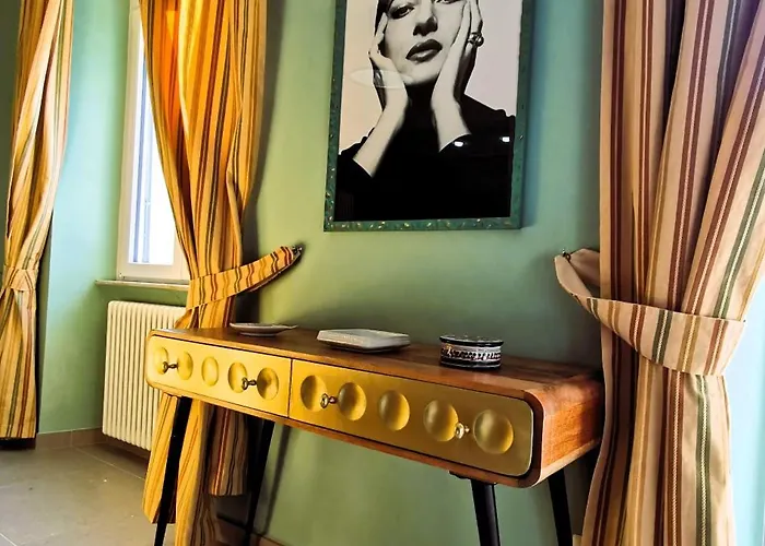 Apartment Romyhome ! Monte Mario Train Station - Gemelli Rom