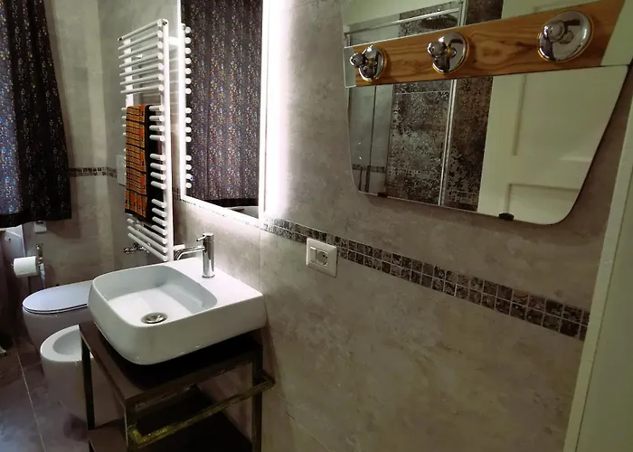 Romyhome ! Monte Mario Train Station - Gemelli Apartment *